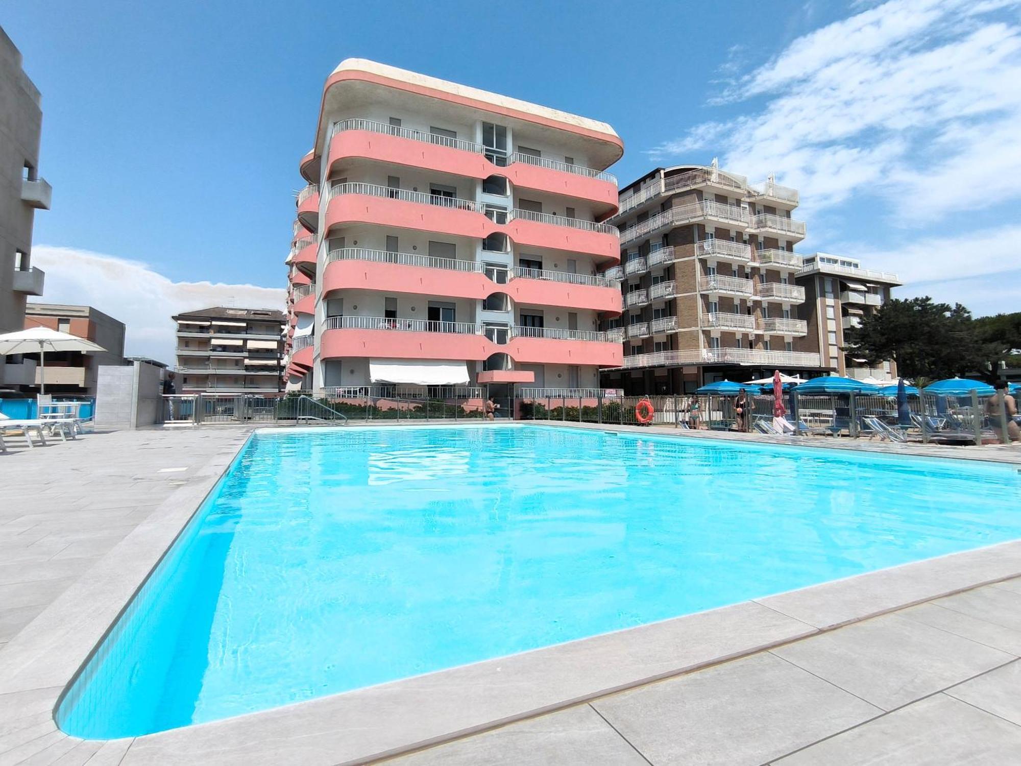 Apollo Fronte Mare Apartman Lido di Jesolo Kültér fotó