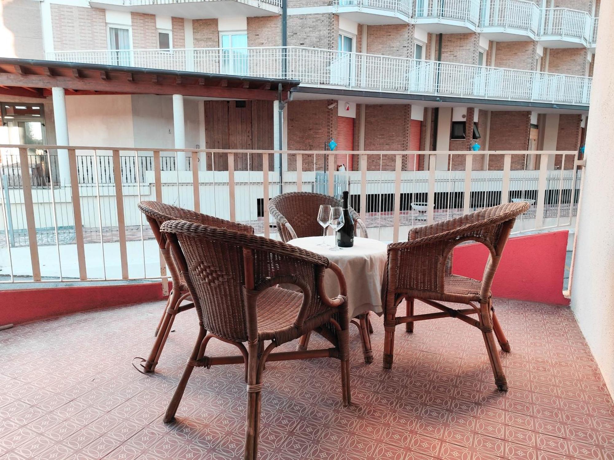 Apollo Fronte Mare Apartman Lido di Jesolo Kültér fotó